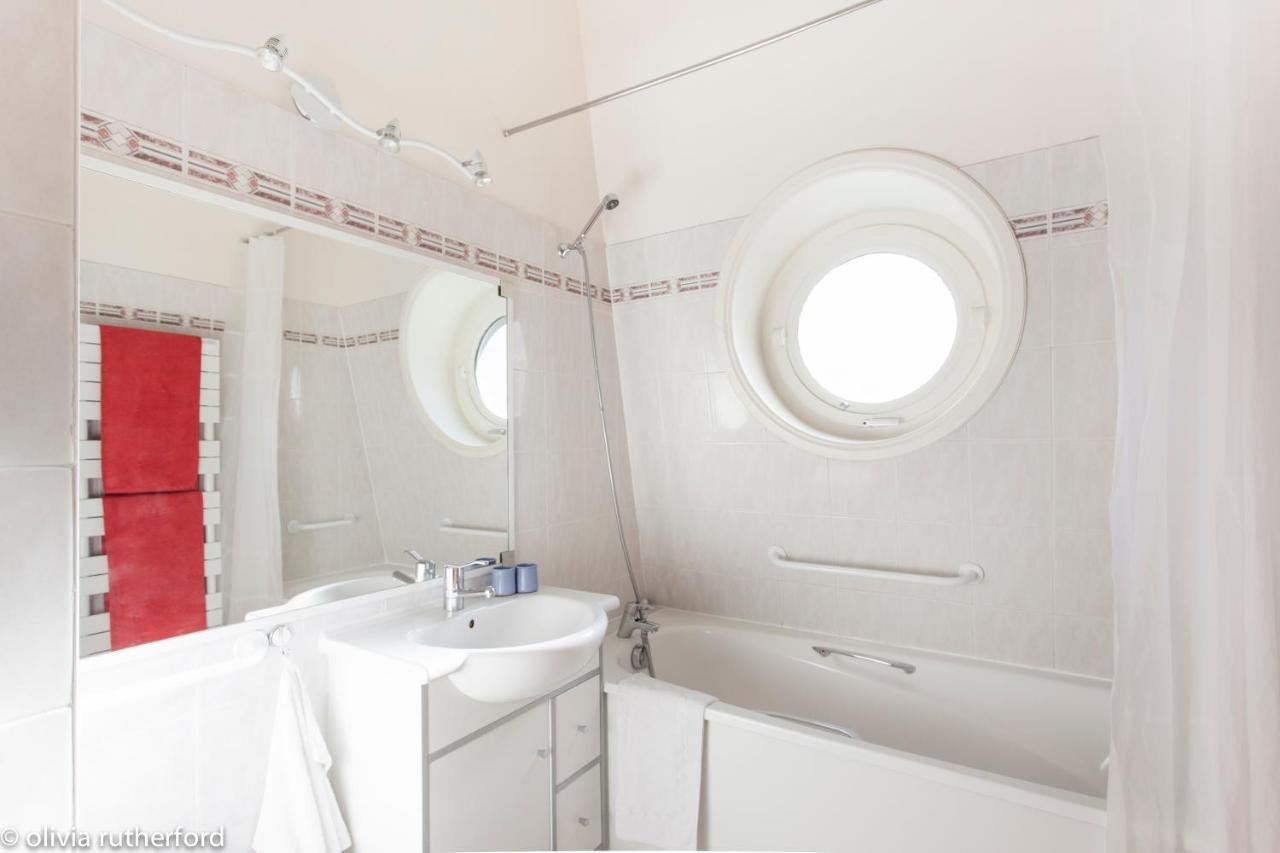 52 Clichy - D'hotes * Parigi